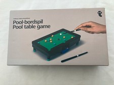 mini pool table game
