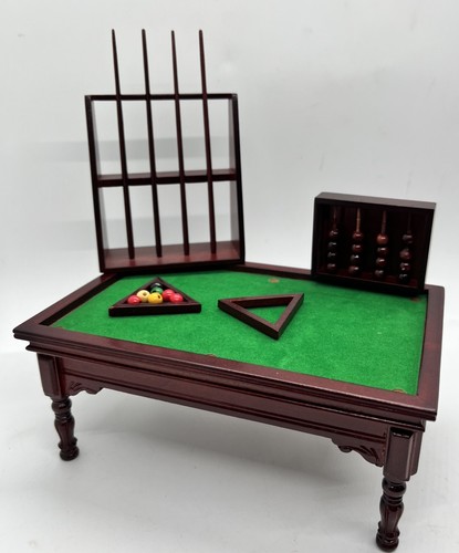 Dolls house pool - table, &