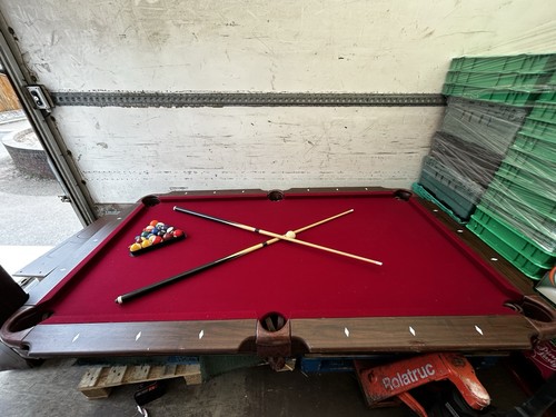 8ft 5ft american pool - by, table