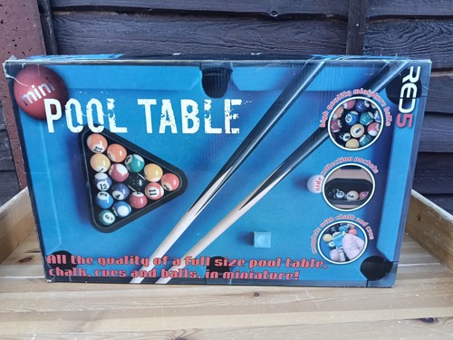 Red5 mini pool table - mini,