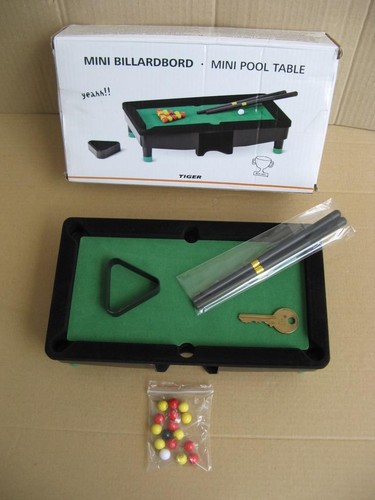Mini pool table excellent - mini,